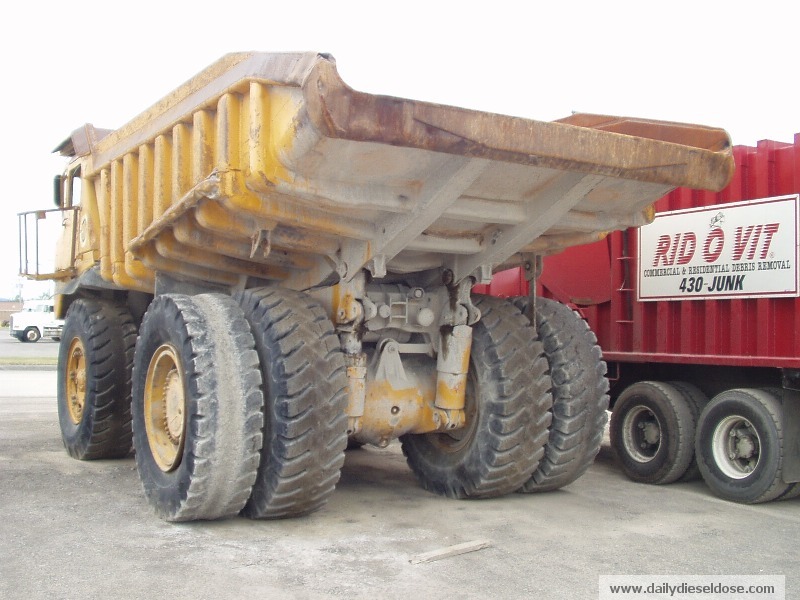 Caterpillar 769 Dump Truck